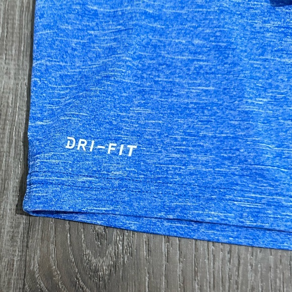 Nike Swim Dri-Fit Men’s Long Sleeve Shirt Heather Royal Blue Size S - Picture 3 of 6